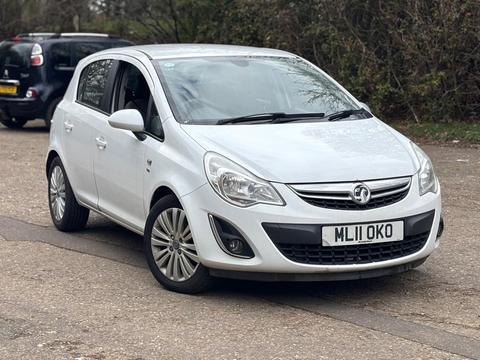 Vauxhall Corsa Hatchback 1.2i 16v SE 5dr (a/c)