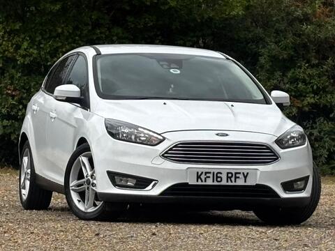 Ford Focus Hatchback 1.0T EcoBoost Titanium Auto Euro 6 (s/s) 5dr