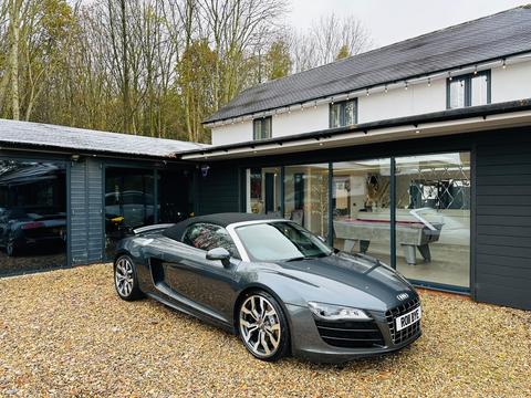 Audi R8 Convertible 5.2 FSI V10 Spyder R Tronic quattro Euro 5 2dr