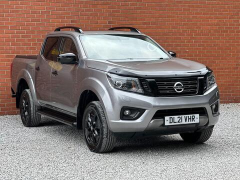 Nissan Navara Pickup 2.3 dCi N-Guard Auto 4WD Euro 6 4dr