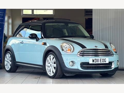 MINI Hatch Hatchback 1.6 Cooper Steptronic Euro 5 3dr