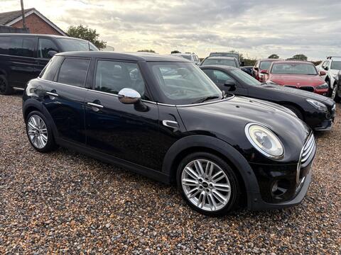 MINI Hatch Hatchback 1.5 Cooper Auto Euro 6 (s/s) 5dr