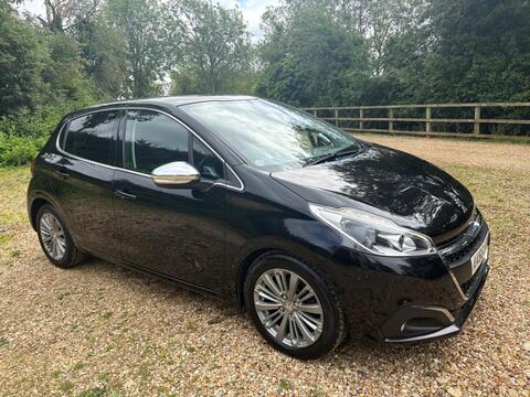Peugeot 208 Hatchback 1.2 PureTech Allure Euro 6 5dr