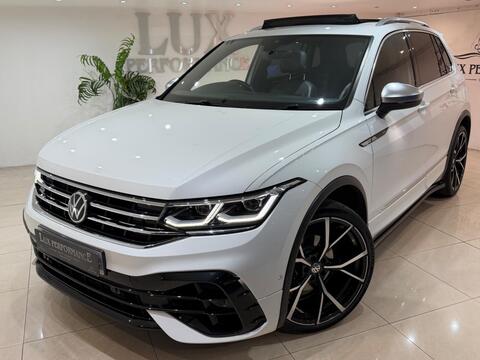 Volkswagen Tiguan SUV 2.0 TDI R-Line Tech DSG 4Motion Euro 6 (s/s) 5dr