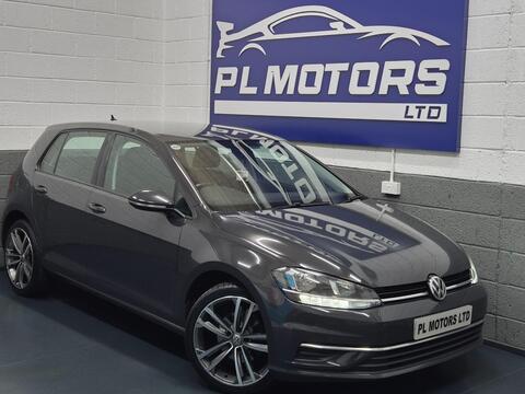 Volkswagen Golf Hatchback 1.6 TDI BlueMotion Tech SE Nav Euro 6 (s/s) 5dr