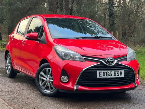 Toyota Yaris Hatchback 1.33 Dual VVT-i Icon Euro 5 5dr Euro 5