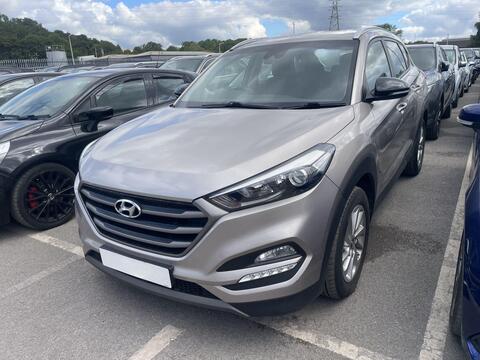 Hyundai TUCSON SUV 2.0 CRDi SE Nav Auto 4WD Euro 6 5dr
