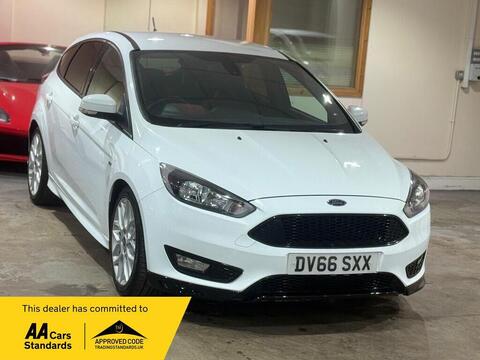 Ford Focus Hatchback 1.5 TDCi ST-Line Euro 6 (s/s) 5dr