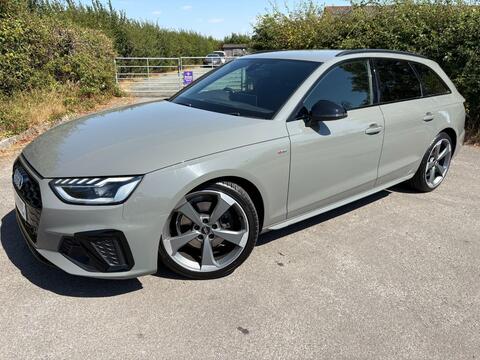 Audi A4 Avant Estate 2.0 TFSI 35 Black Edition S Tronic Euro 6 (s/s) 5dr