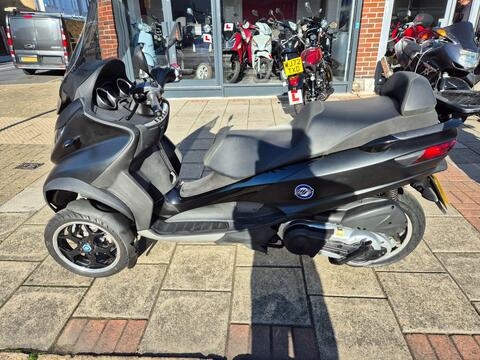 Piaggio MP3 500 Three Wheeler 500 LT Sport CVT
