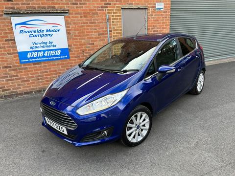 Ford Fiesta Hatchback 1.0T EcoBoost Titanium Euro 6 (s/s) 5dr