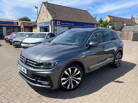Volkswagen Tiguan SUV 2.0 TDI R-Line DSG Euro 6 (s/s) 5dr