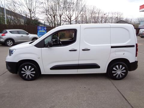 Vauxhall Combo Panel Van 1.6 Turbo D 2000 Edition L1 H1 Euro 6 4dr