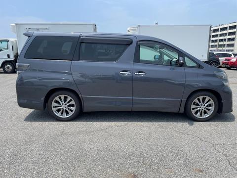 Toyota Vellfire MPV 2.4 Z Platinum Selection
