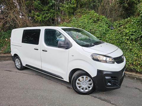 Vauxhall Vivaro Combi Van 2.0 TURBO D 3100 EDITION L1 H1 CREW VAN