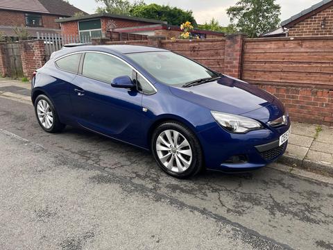 Vauxhall Astra GTC Coupe 2.0 CDTi SRi Euro 5 (s/s) 3dr