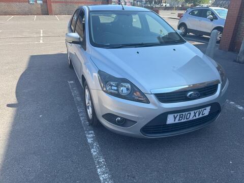 Ford Focus Hatchback 1.6 Zetec 5dr