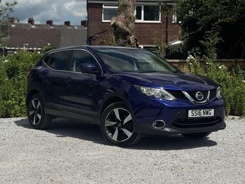 Nissan Qashqai SUV 1.2 DIG-T N-Connecta XTRON 2WD Euro 6 (s/s) 5dr