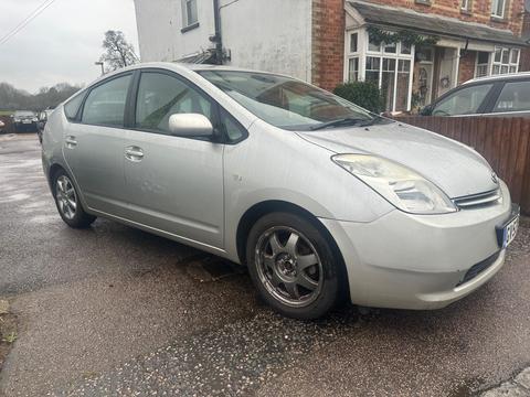 Toyota Prius Hatchback 1.5 T4 CVT 5dr