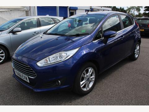 Ford Fiesta Hatchback 1.25 Zetec Euro 6 5dr