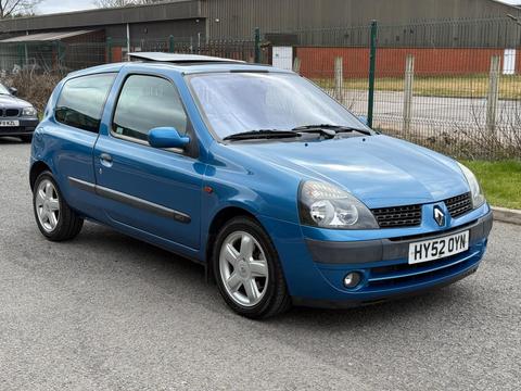 Renault Clio Hatchback 1.5 dCi Dynamique + 3dr