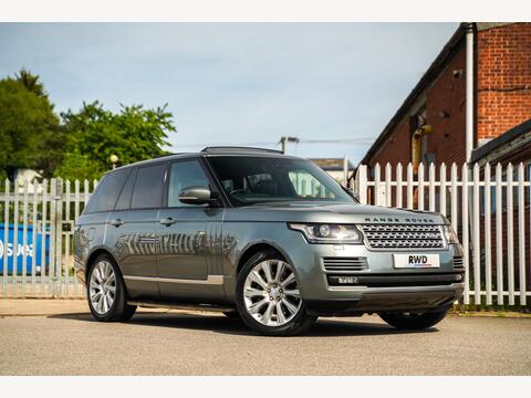 Land Rover Range Rover SUV 4.4 SD V8 Vogue SE Auto 4WD Euro 6 (s/s) 5dr