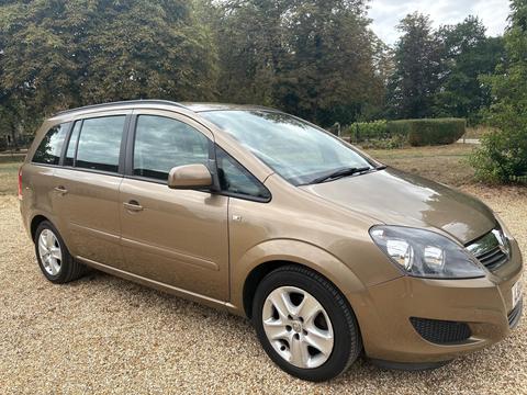 Vauxhall Zafira MPV 1.8 16V Exclusiv Euro 5 5dr