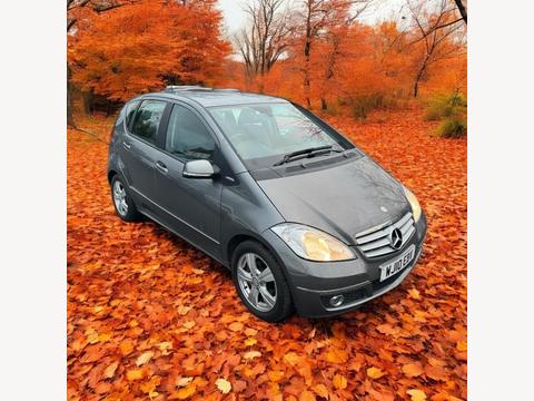 Mercedes-Benz A Class Hatchback 1.7 A180 BlueEfficiency Avantgarde SE 5dr