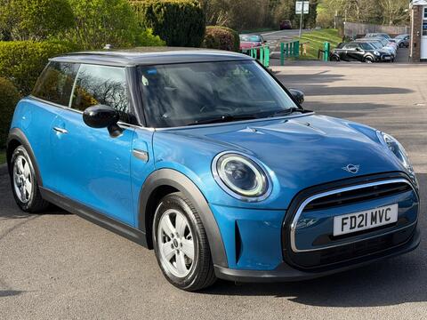 MINI Hatch Hatchback 1.5 Cooper Classic Euro 6 (s/s) 3dr