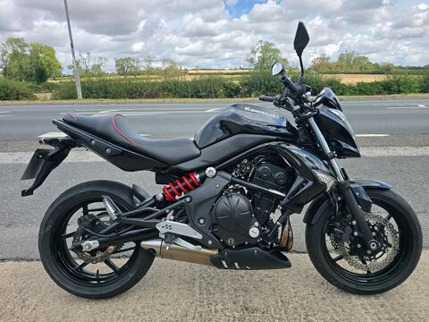 Kawasaki ER-6N Naked 650