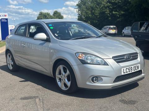 Kia ProCeed Hatchback 1.6 3 3dr