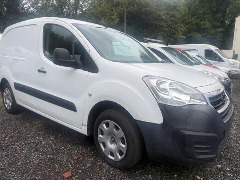Peugeot Partner Panel Van 1.6 BlueHDi 854 Professional L1 5dr