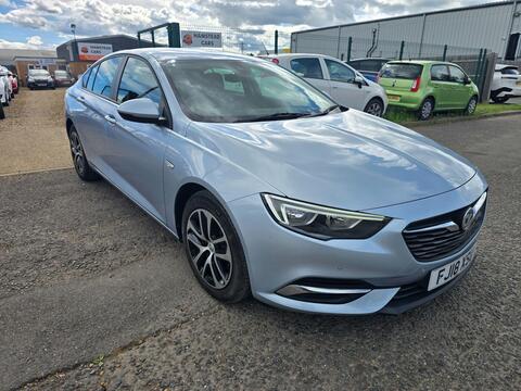 Vauxhall Insignia Hatchback 1.6 Turbo D ecoTEC Design Grand Sport Euro 6 (s/s) 5dr