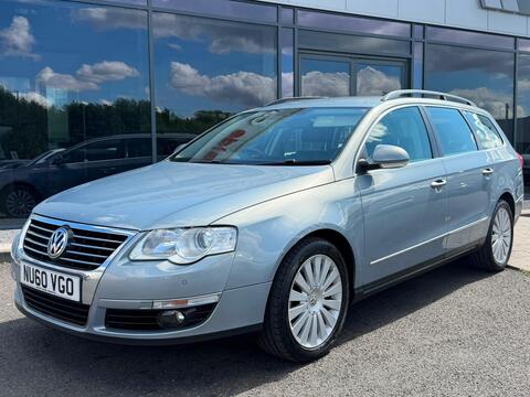 Volkswagen Passat Estate 2.0 TDI Highline Plus DSG Euro 5 5dr