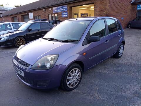 Ford Fiesta Hatchback 1.6 Style Climate 5dr