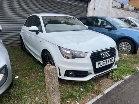 Audi A1 Hatchback 1.4 TFSI S line Sportback S Tronic Euro 5 (s/s) 5dr