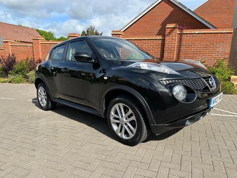 Nissan Juke SUV 1.6 Acenta Euro 5 (s/s) 5dr