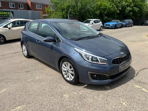 Kia Ceed Hatchback 1.6 GDi 2 Euro 6 (s/s) 5dr