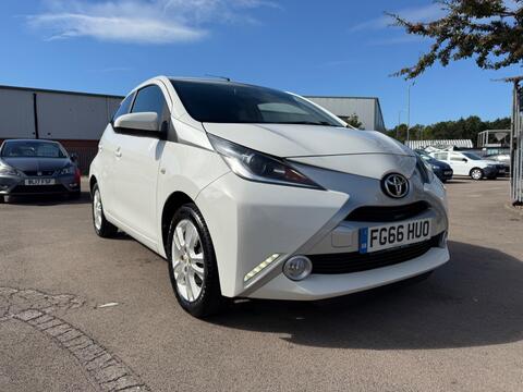 Toyota AYGO Hatchback 1.0 VVT-i x-pure Euro 6 5dr