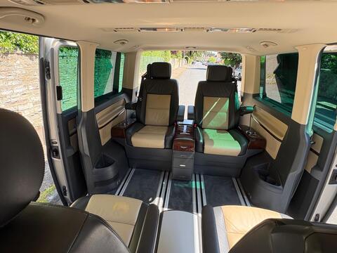 Volkswagen Caravelle MPV 2.0 BiTDI Business DSG Euro 5 5dr
