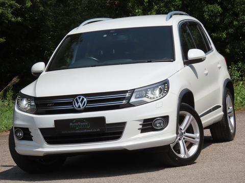 Volkswagen Tiguan SUV 2.0 TDI BlueMotion Tech R-Line DSG 4WD Euro 5 (s/s) 5dr (Nav)