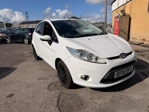 Ford Fiesta Hatchback 1.6 TDCi DPF Titanium 5dr