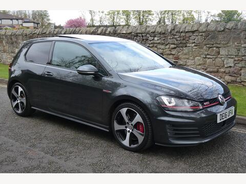 Volkswagen Golf Hatchback 2.0 TSI BlueMotion Tech GTI Performance Euro 6 (s/s) 3dr
