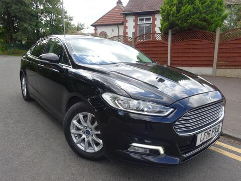 Ford Mondeo Hatchback 2.0 TDCi Titanium Euro 6 (s/s) 5dr