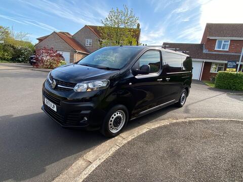 Vauxhall Vivaro Panel Van 1.5 Turbo D 2700 Dynamic L1 H1 Euro 6 (s/s) 6dr