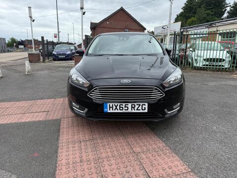 Ford Focus Hatchback 1.0T EcoBoost Titanium Euro 6 (s/s) 5dr