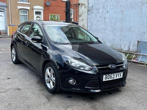 Ford Focus Hatchback 1.0T EcoBoost Zetec Euro 5 (s/s) 5dr