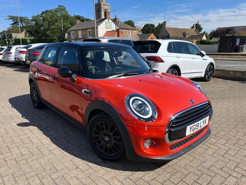 MINI Hatch Hatchback 1.5 Cooper Classic Steptronic Euro 6 (s/s) 5dr