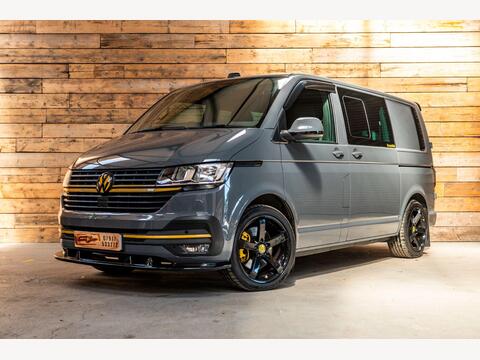 Volkswagen Transporter Combi Van 2.0 TDI T32 Highline Kombi FWD SWB Euro 6 (s/s) 5dr