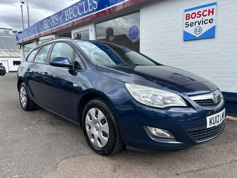 Vauxhall Astra Estate 1.7 CDTi ecoFLEX ES Sports Tourer Euro 5 (s/s) 5dr